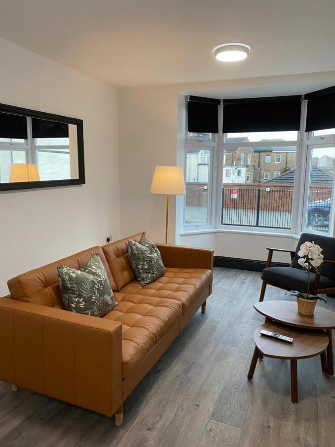Tyme Suites On Humber 클리소프스 외부 사진