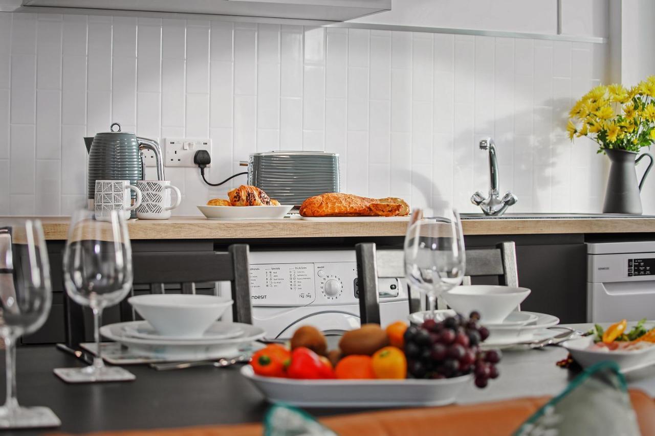 Tyme Suites On Humber 클리소프스 외부 사진