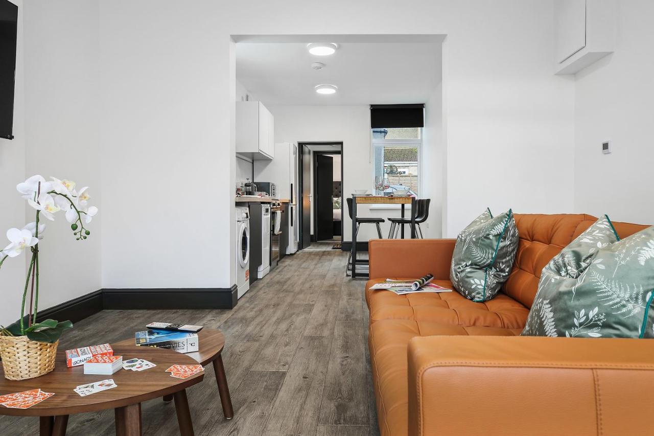 Tyme Suites On Humber 클리소프스 외부 사진