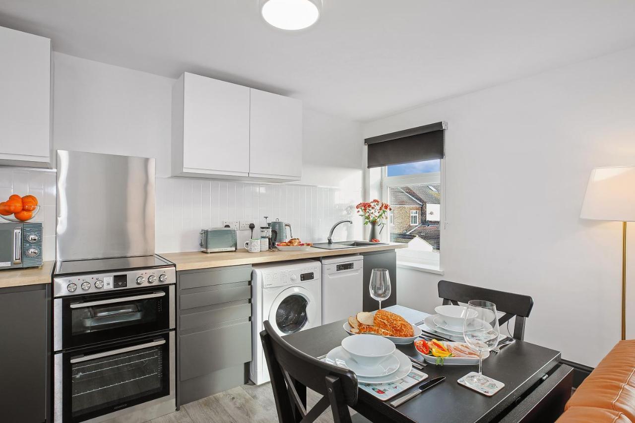 Tyme Suites On Humber 클리소프스 외부 사진